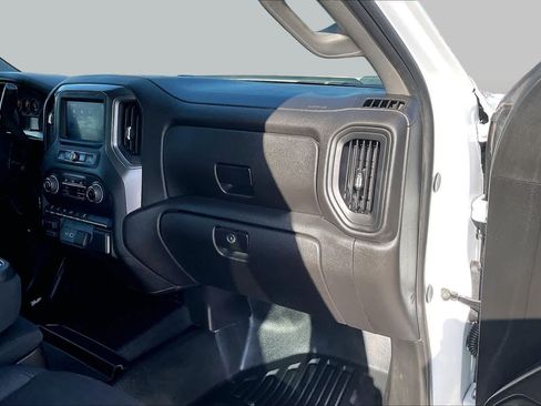 Used 2025 Chevrolet Silverado 3500 W/T w/ WT/CX Safety Package AWD/4WD image 17