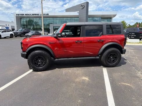 Used 2023 Ford Bronco Wildtrak AWD/4WD image 2