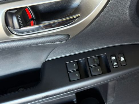 Used 2015 Lexus CT 200h w/ Seat Comfort Package FWD image 13