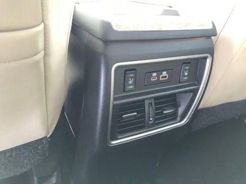 Used 2023 Nissan Murano SL image 21