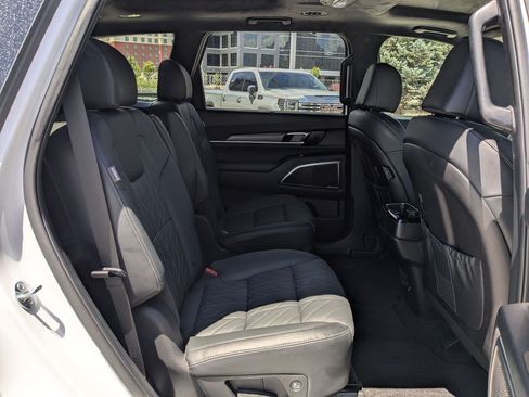 Certified 2025 Kia Telluride SX Prestige X-Line AWD/4WD image 27