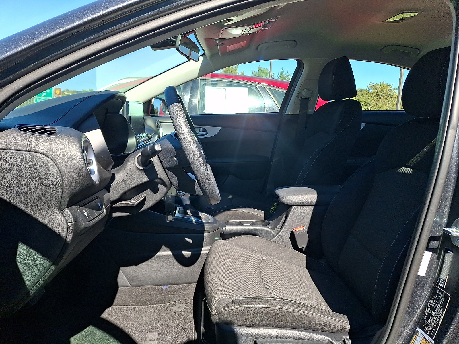 Used 2023 Kia Forte LXS FWD image 13