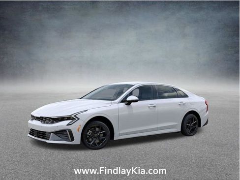 New 2026 Kia K5 LXS FWD image 22