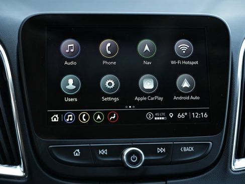 Used 2024 Chevrolet Malibu LT image 36