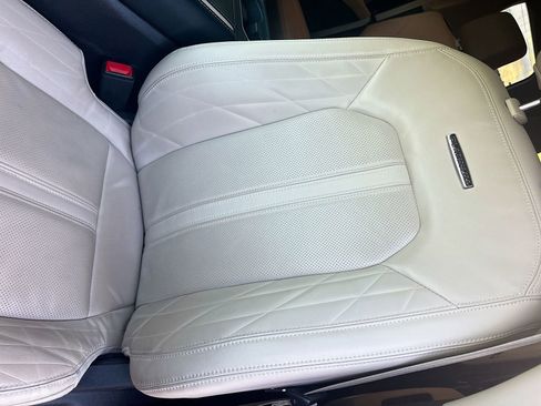 Used 2022 Ford Expedition Platinum RWD image 20