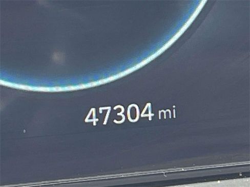 Used 2022 Hyundai Santa Cruz Limited w/ Cargo Package image 35