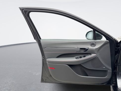 Used 2025 Hyundai Sonata N Line FWD image 9