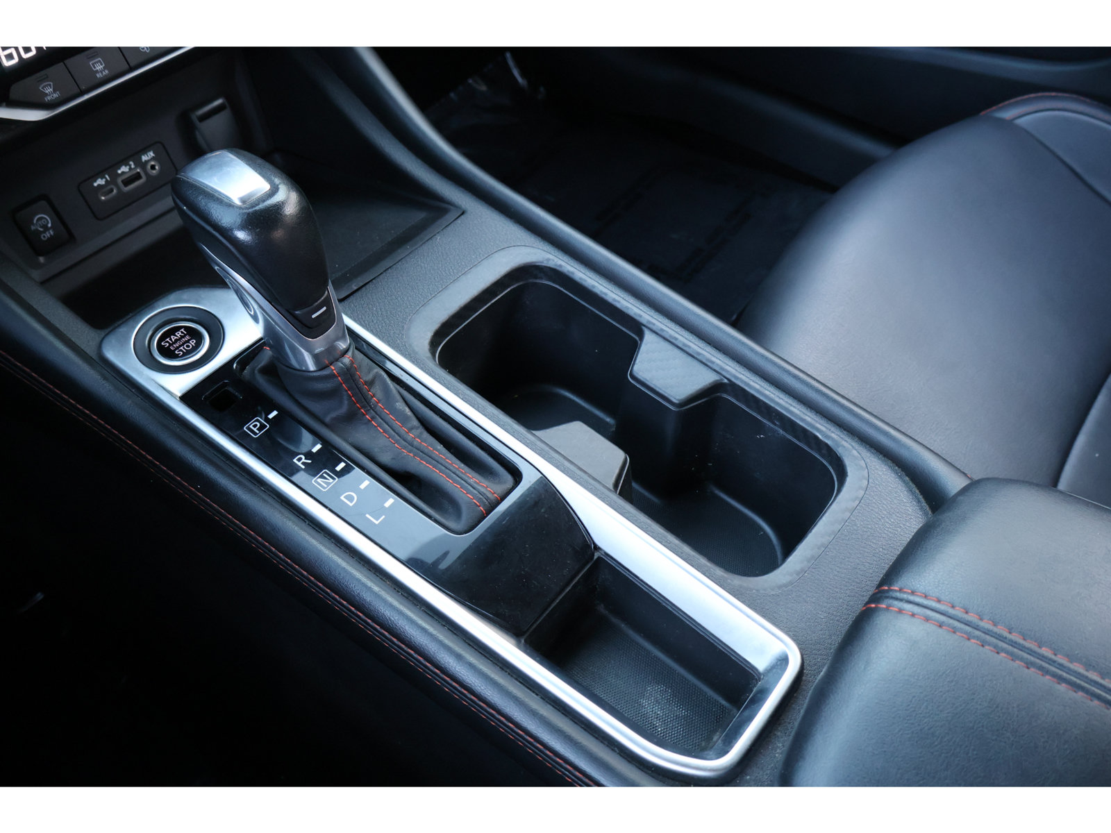 Used 2024 Nissan Sentra SR w/ SR Premium Package FWD image 28