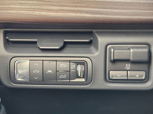 New 2025 GMC Sierra EV Denali AWD/4WD image 19