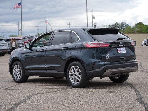Used 2024 Ford Edge SEL w/ Convenience Package AWD/4WD image 6