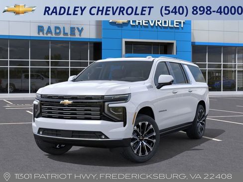 New 2026 Chevrolet Suburban High Country image 6