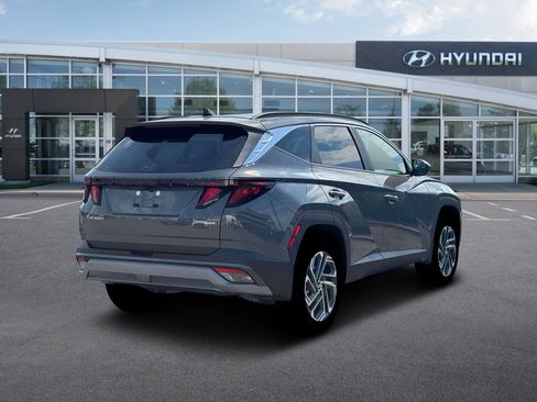 New 2026 Hyundai Tucson SEL Plus w/ Tow & Go Package AWD/4WD image 7