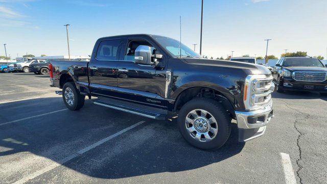 Used 2023 Ford F350 Lariat w/ Chrome Package AWD/4WD image 2