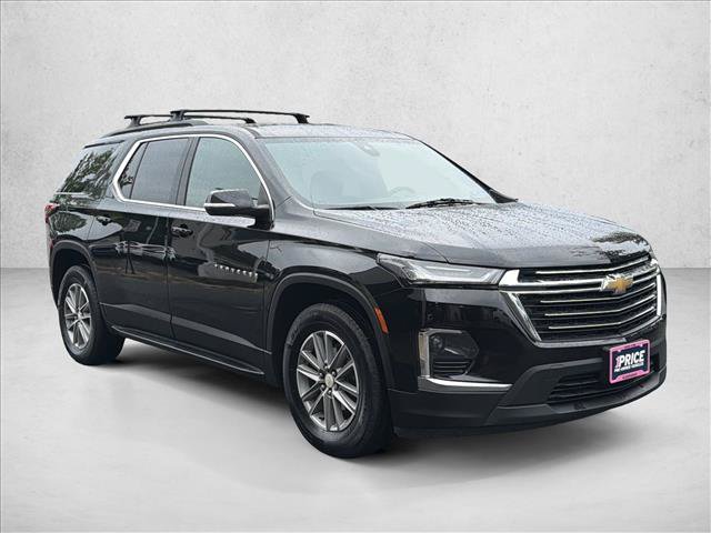 Used 2023 Chevrolet Traverse LT w/ LPO, 'HIT The Road' Package AWD/4WD image 3