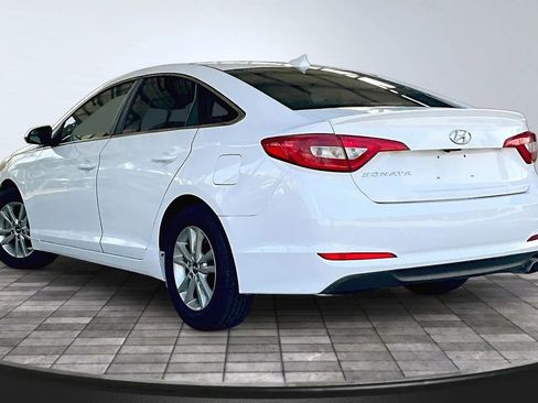 Used 2017 Hyundai Sonata SE image 4
