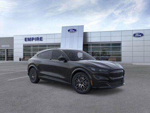 New 2025 Ford Mustang Mach-E Premium image 7