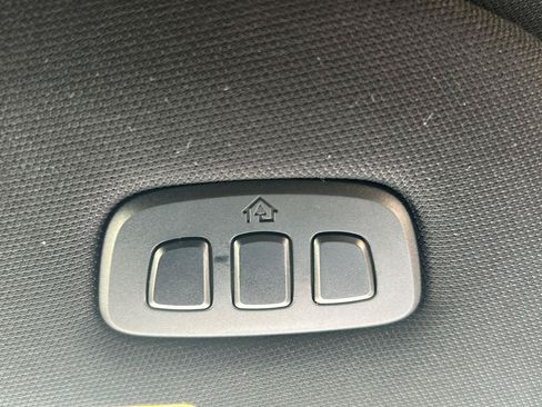 Used 2020 Ford Expedition Limited RWD image 16