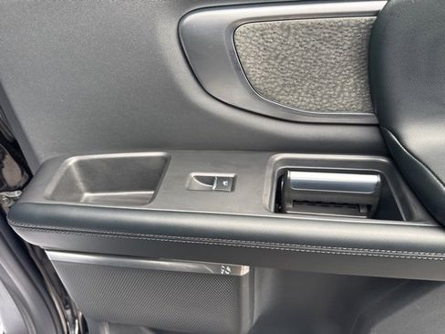 New 2025 Ford Expedition Tremor image 18