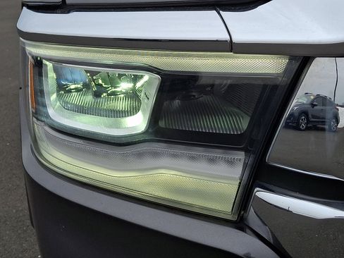 Used 2019 RAM 1500 Laramie image 9