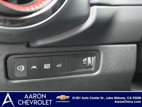 New 2026 Chevrolet Equinox EV RS image 17