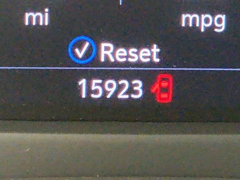 Certified 2023 Cadillac XT4 Premium Luxury w/ Cold Weather Package image 16