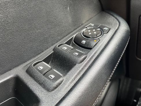 Used 2022 Ford Edge SEL w/ Convenience Package image 26