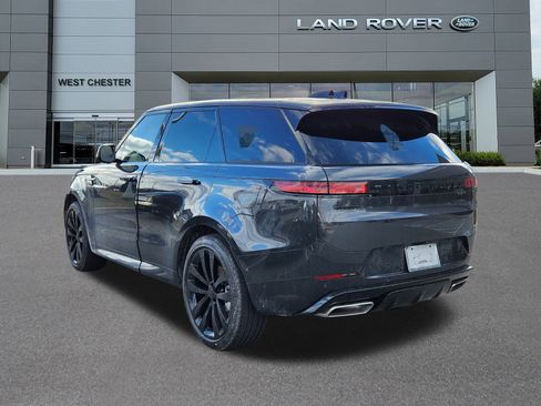 New 2026 Land Rover Range Rover Sport Dynamic SE image 3