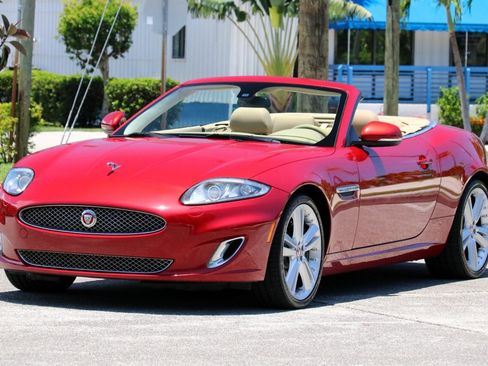 Used 2014 Jaguar XK Convertible image 11