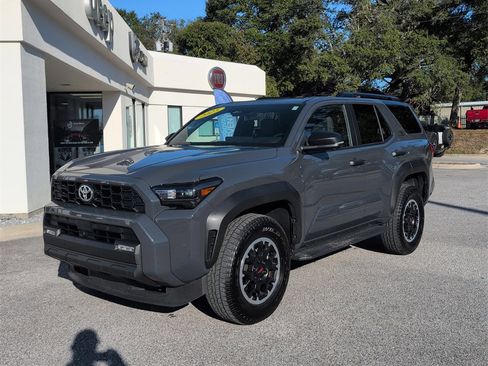 Used 2025 Toyota 4Runner TRD Off-Road Premium image 10