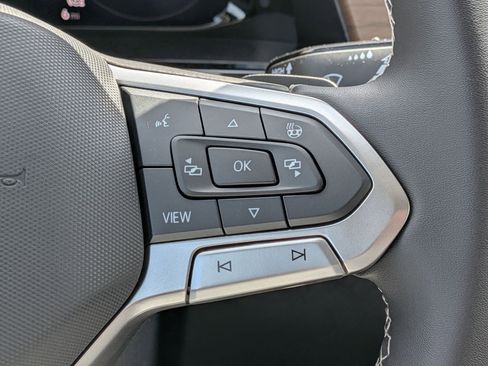 New 2026 Volkswagen Atlas SE FWD image 19