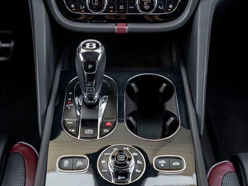 Used 2023 Bentley Bentayga Speed image 25