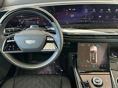 New 2025 Cadillac Escalade IQ Sport 1 w/ LPO, ONYX Package image 14