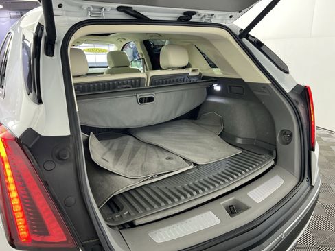 Used 2022 Cadillac XT5 Premium Luxury image 26