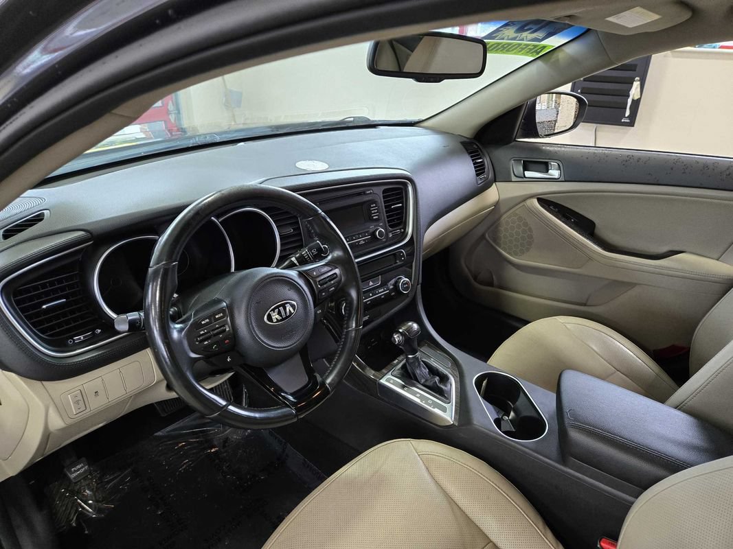 Used 2015 Kia Optima EX FWD image 20