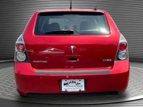 Used 2010 Pontiac Vibe w/ Preferred Package FWD image 5