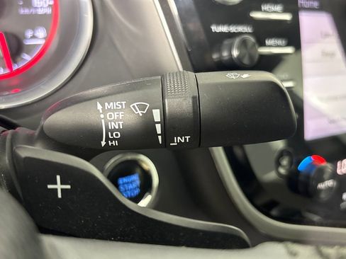 Used 2019 Toyota Camry XSE FWD image 16