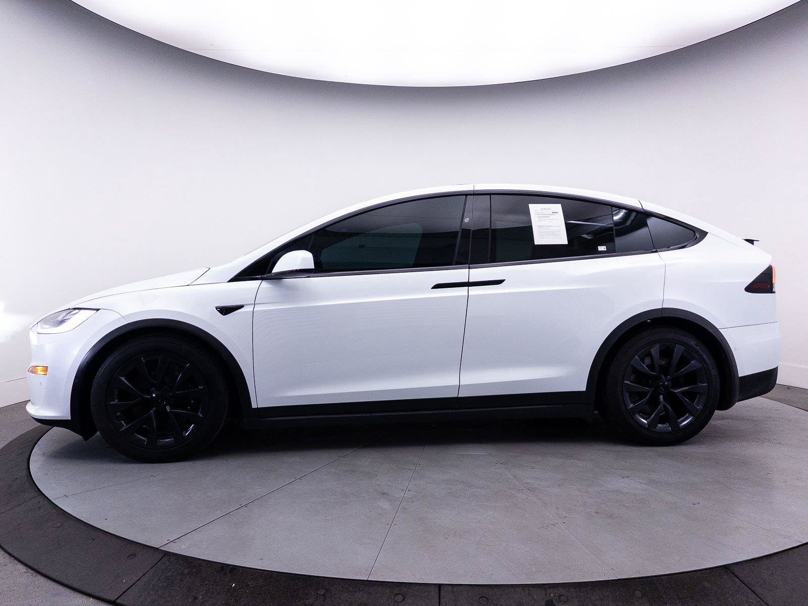 Used 2022 Tesla Model X AWD/4WD image 40