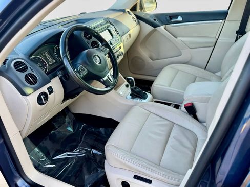 Used 2013 Volkswagen Tiguan S AWD/4WD image 17