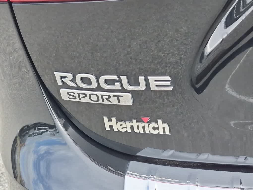Used 2020 Nissan Rogue Sport SV w/ Technology Package AWD/4WD image 20