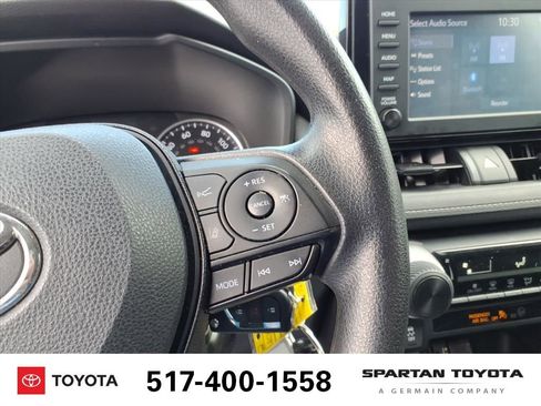 Used 2019 Toyota RAV4 LE AWD/4WD image 19