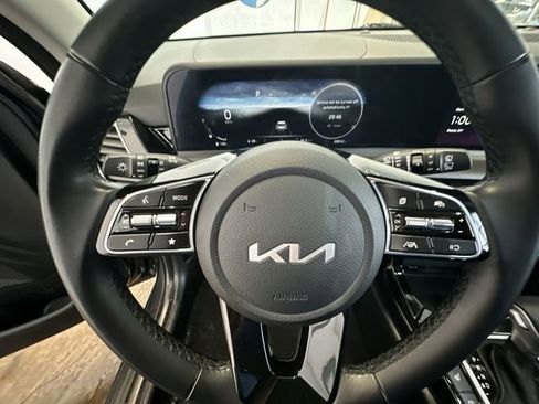 Used 2024 Kia Seltos S AWD/4WD image 13