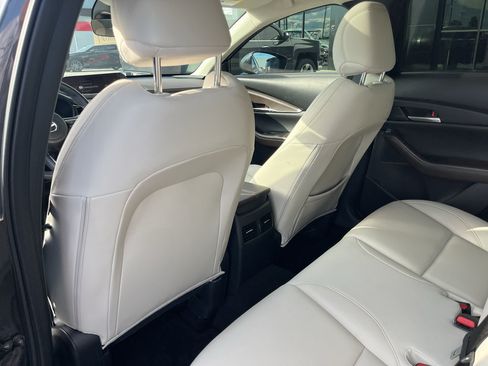 Certified 2025 MAZDA CX-30 AWD 2.5 S w/ Premium Package image 33