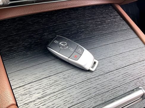 Certified 2026 Mercedes-Benz GLE 450 4MATIC Coupe image 10