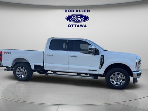 Used 2026 Ford F250 Lariat w/ Chrome Package AWD/4WD image 11
