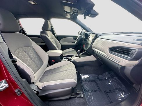 Used 2025 Subaru Forester image 25