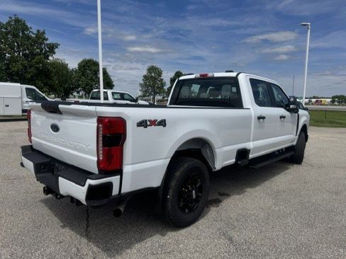 Used 2023 Ford F250 XL w/ STX Appearance Package AWD/4WD image 8