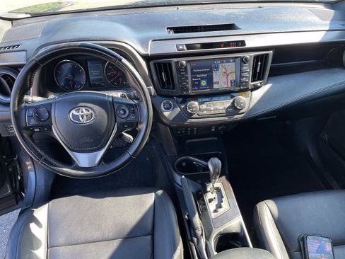 Used 2017 Toyota RAV4 SE AWD/4WD image 15