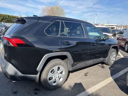 Used 2020 Toyota RAV4 LE w/ All Weather Liner Package AWD/4WD image 5