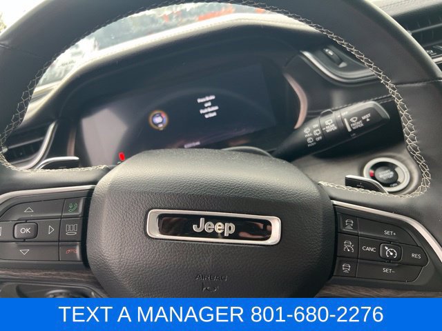 Used 2023 Jeep Grand Cherokee L Limited AWD/4WD image 18