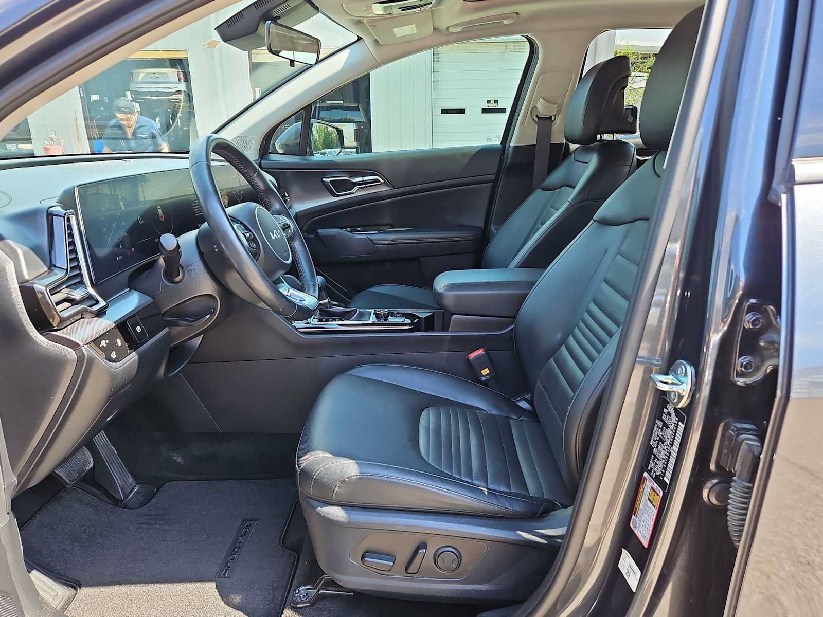 Used 2024 Kia Sportage SX FWD image 13
